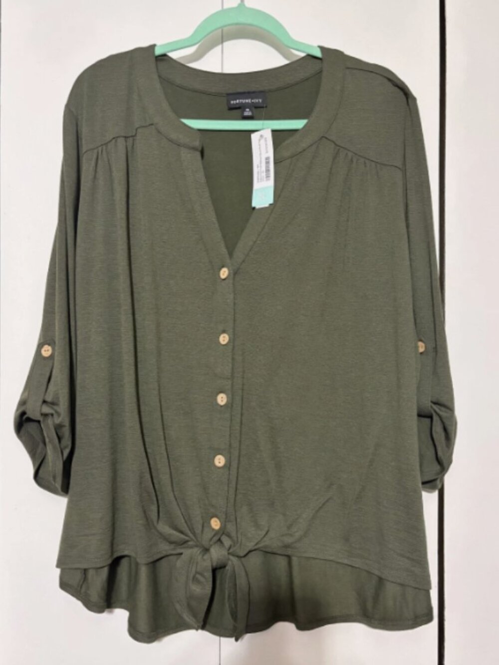 NWT FORTUNE & IVY 2X Plus Size Blouse/Top – High Quality & Beautiful Condition